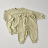 Jules Set in Bitter Light Green