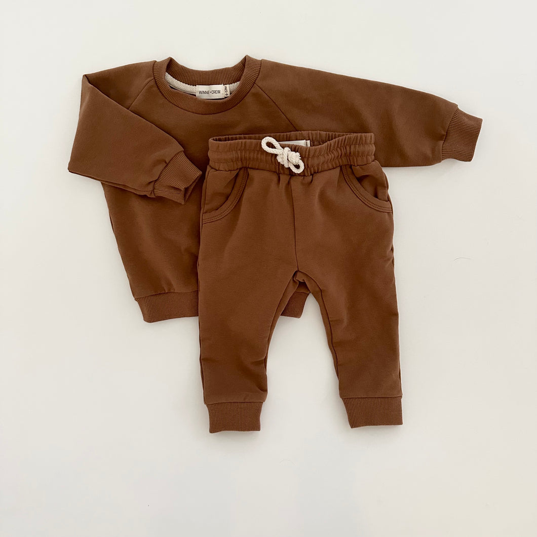 Cove Jogger Set in Brown