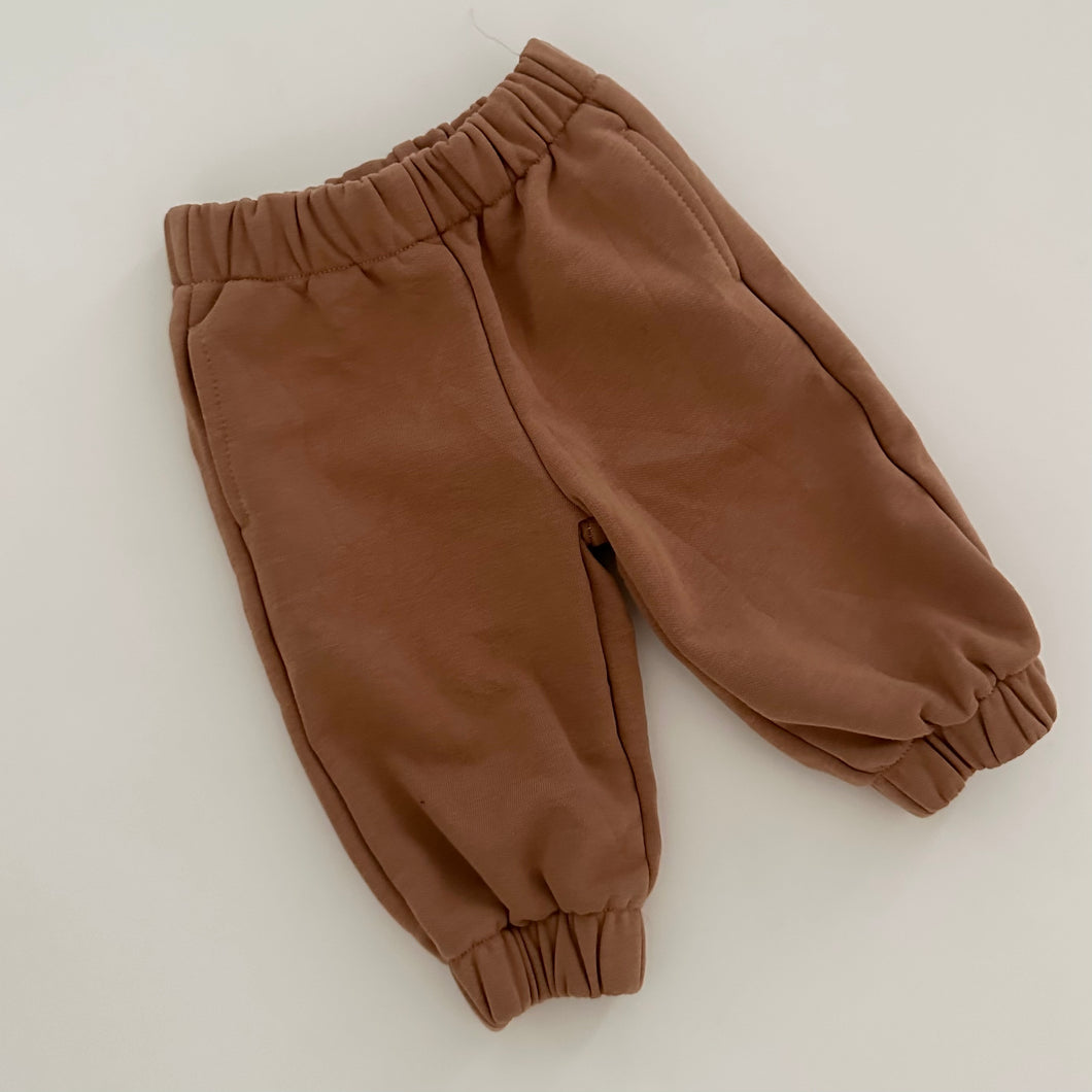 Fox Joggers in Brown