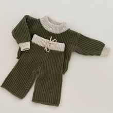 Load image into Gallery viewer, Winslow Knit Set in Green
